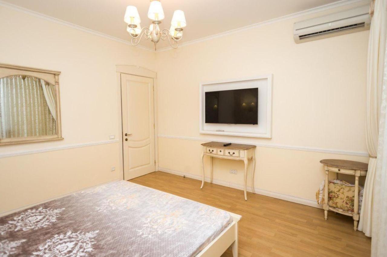 Provence Deribasivska Apartment Odesa Exterior photo